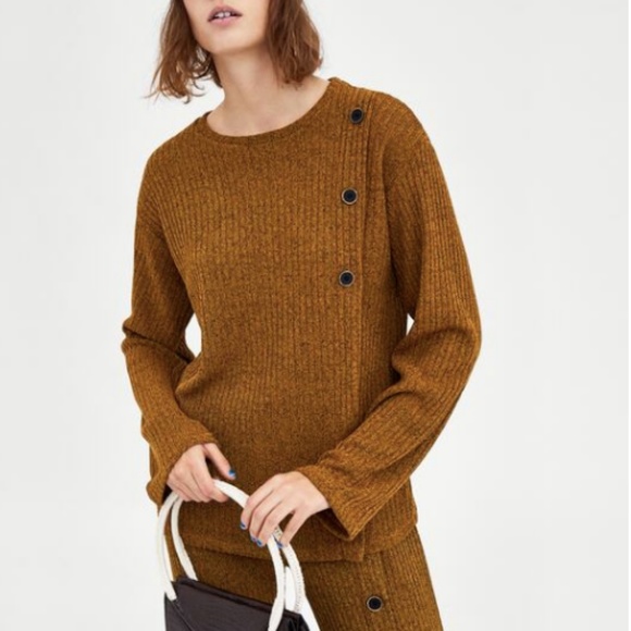 ZARA Rustic Ribbed T-shirt in Mustard - Picture 1 of 11